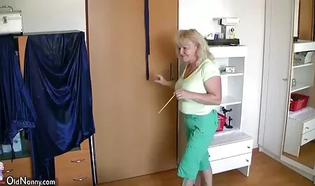Grande compilation di video porno Asiatici fatti giovani troie con vecchi in casa
