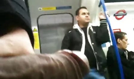 Cornea giovane bionda si masturba il video porno vecchi e giovani suo stretto bagnato PU