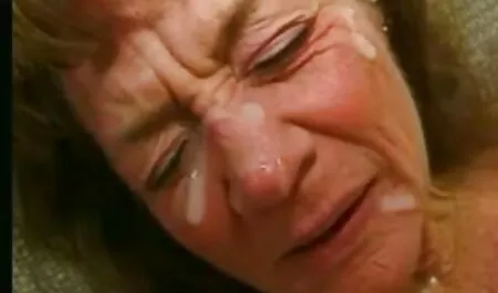Tinku così duro scopata, le ciglia video porno vecchi e giovani cadono