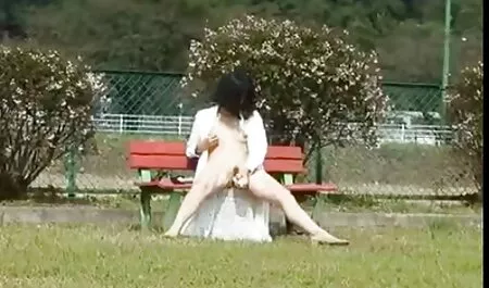 Caldo sexy video sesso vecchi con giovani rigonfiamento diteggiatura