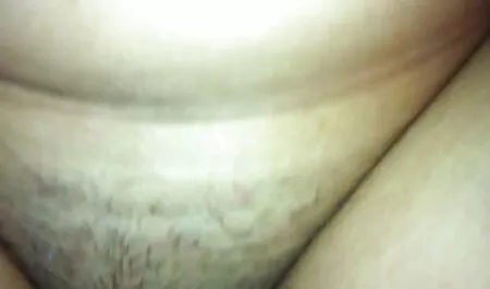 Bigbooty latina tranny pestate nel suo buco del culo film porno con vecchi