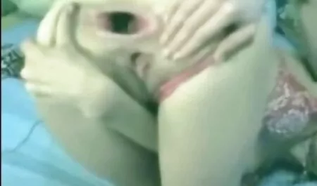 Ragazza asiatica scopata giovani e vecchi porno alla pecorina