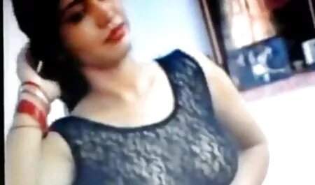 Matrigna seduce suo figlio porno vecchi con giovani in palestra
