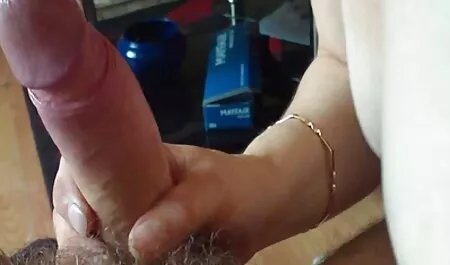 Scene di sesso sensuali a casa insieme anziani scopano ragazze - più su javhd net