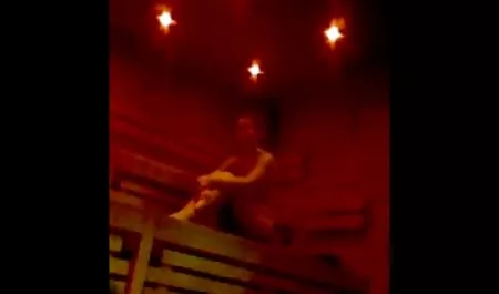 PervCity porno nonne con giovani Tinka ottiene un crimpate Anale