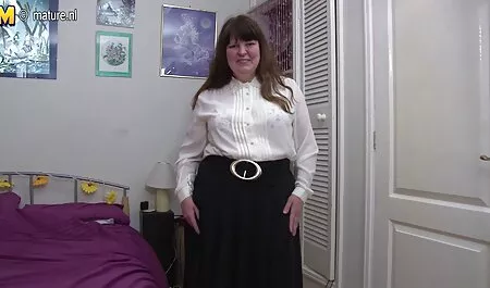 Roter porno anziani con giovani Rock, vestito sexy
