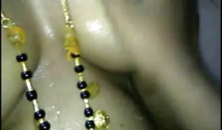 Favoloso pompino da giovane bellezza-Solazola sesso tra vecchi e giovani