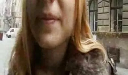 Trafitto Tasha film porno vecchi con giovani si masturba con un giocattolo la sua figa